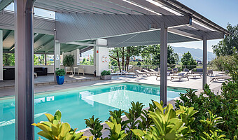 Ansicht des Schwimming Pools im Camp Mondseeland