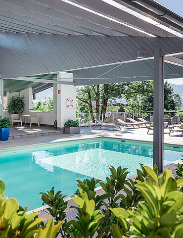 Ansicht des Schwimming Pools im Camp Mondseeland